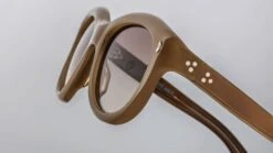 Jennie Birch -Luxe Eyewear Outlet 3875d96883704f7a0d70730c1e60b9f7