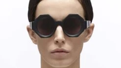 R4 Sun BM CT Black Matt Cut -Luxe Eyewear Outlet c8da7bf35ec5cadf3bdf984b8dfc30fb